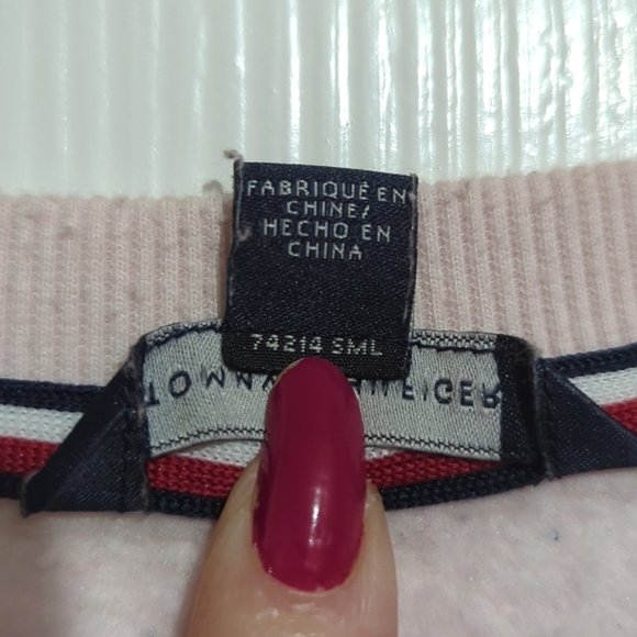 Tommy Hilfiger Women's Crew Neck Fleece Sweatshirt, Pale Pink, Size M - Picture 7 of 15